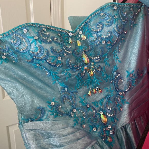 QUINCEANERA BY HOUSE OF WU - Picture 5 of 10